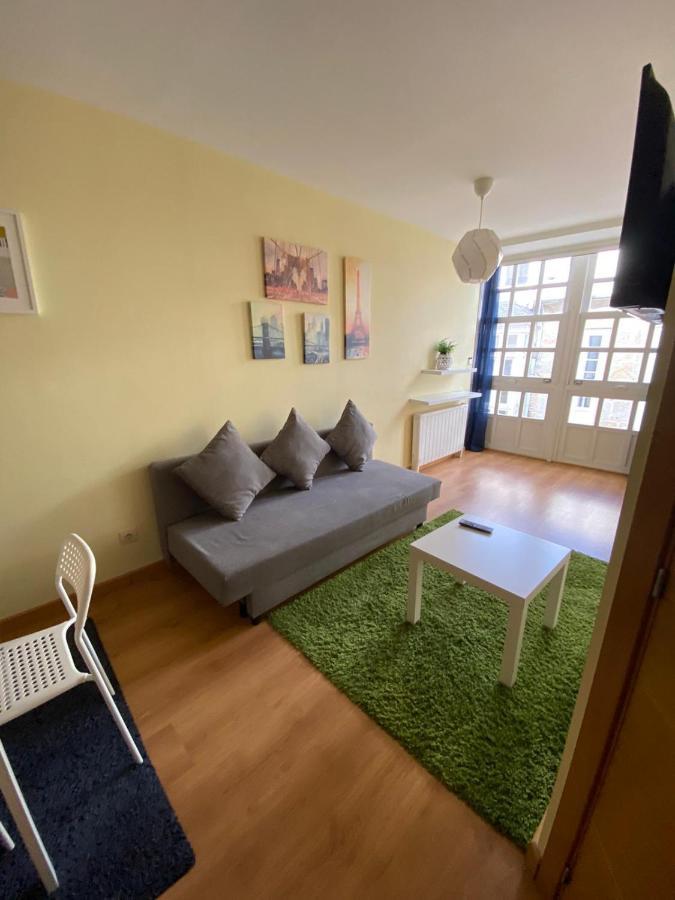 לוגו Lovely Apartaments מראה חיצוני תמונה